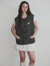 Classic Round Neck Vest_Black_W - KINETO - BALAAN 1