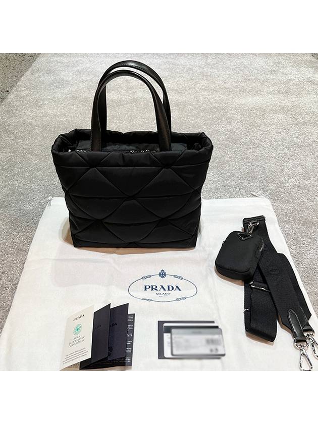 Triangle Logo Re-Nylon Padded Tote Bag Black - PRADA - BALAAN 4