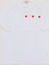 P1T3373 WHITE Triple Red Heart Short Sleeve T Shirt - COMME DES GARCONS - BALAAN 2