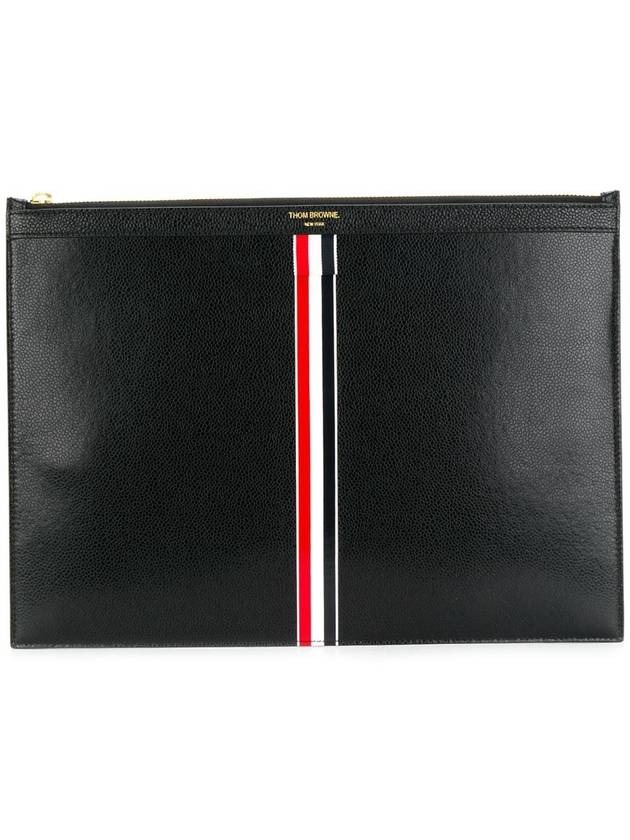 Pebble Grain Three Stripes Medium Clutch Bag Black - THOM BROWNE - BALAAN 2