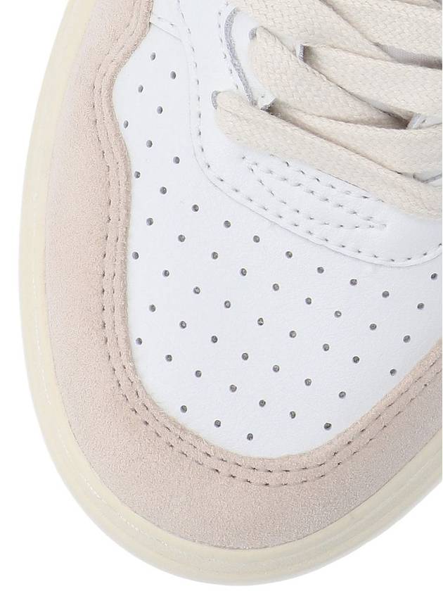 Medalist Leather Suede Low Top Sneakers White Pink - AUTRY - BALAAN 6