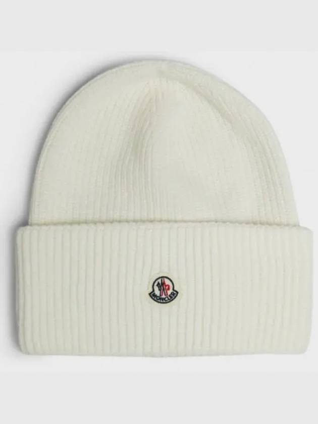 3B00048 M1241 035 Logo Patch Wool Beanie - MONCLER - BALAAN 1