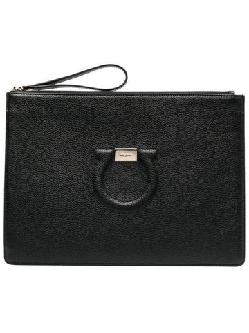 Gancini Leather Clutch Bag Black - SALVATORE FERRAGAMO - BALAAN.