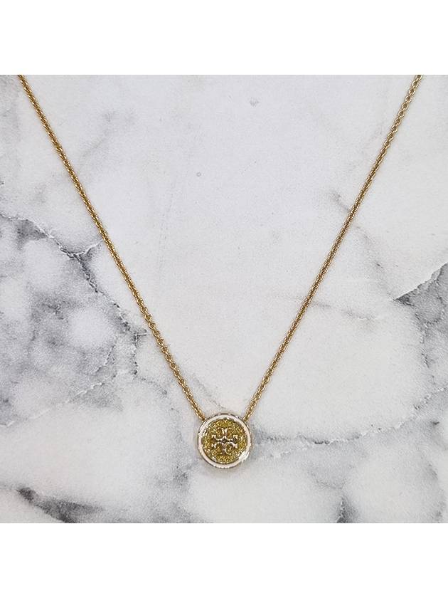 Kira Guilloche Pendant Necklace Gold - TORY BURCH - BALAAN 5