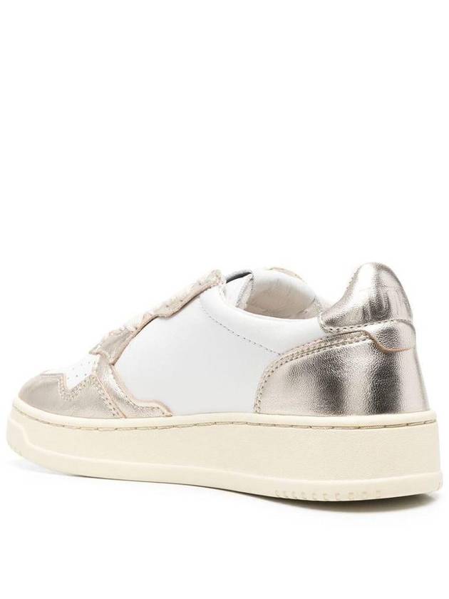 Women's Medalist Bi-Color Low-Top Sneakers Silver - AUTRY - BALAAN 4