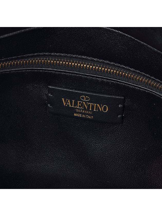 One-Stud Clutch Bag Black - VALENTINO - BALAAN 11