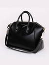 Antigona medium black glossy shoulder bag - GIVENCHY - BALAAN 2