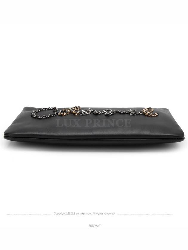 women clutch bag - CHANEL - BALAAN 5