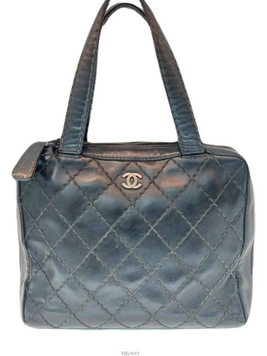 Wild Stitch Short Shoulder Bag or Tote No 6 - CHANEL - BALAAN 1