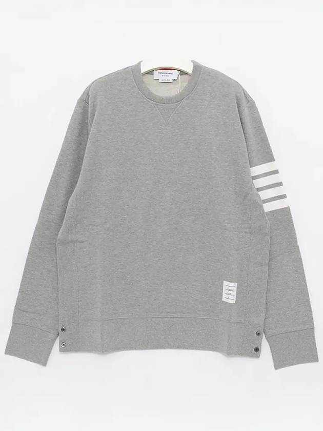 Men's Diagonal Armband Crew Neck Classic Sweatshirt Grey - THOM BROWNE - BALAAN 4