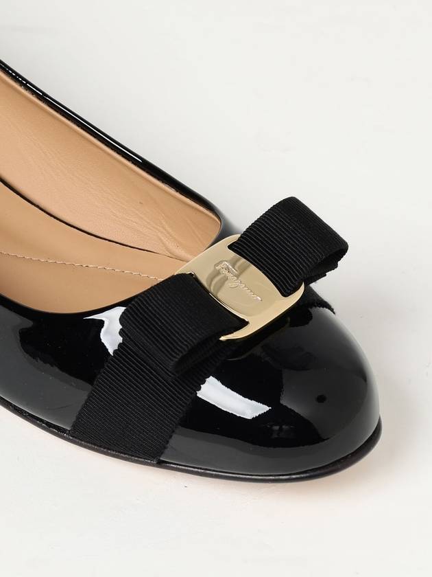 Women’s Varina Bellet Flats Black - SALVATORE FERRAGAMO - BALAAN 5