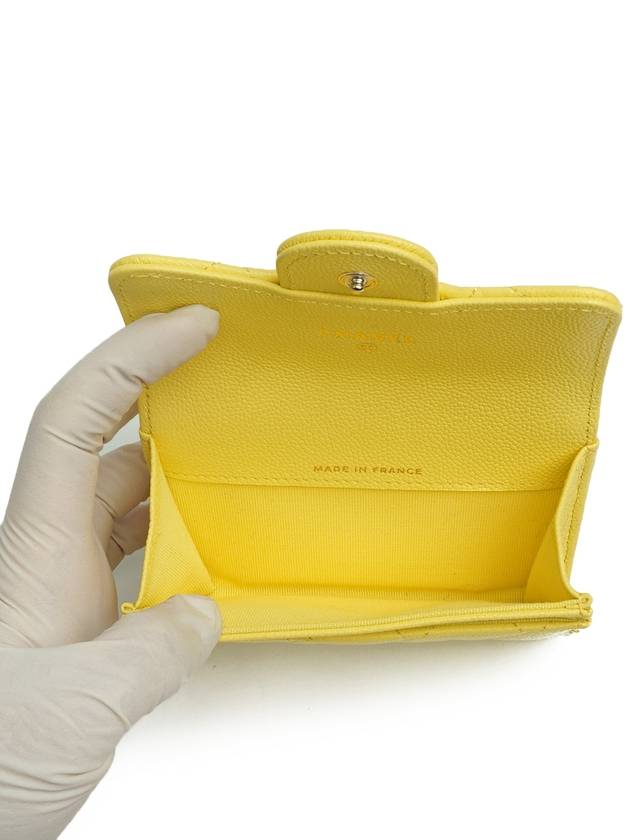 Classic Card Holder Grained Shiny Calfskin Gold Metal Yellow AP0214 B10583 NW779 - CHANEL - BALAAN 8