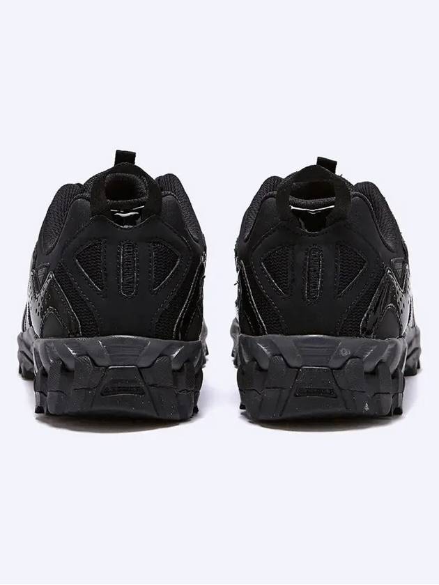 610 Low Top Sneakers Black - NEW BALANCE - BALAAN 6