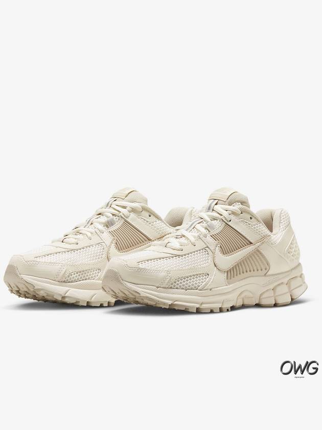 Zoom Vomero 5 Low Top Sneakers Ivory - NIKE - BALAAN 4