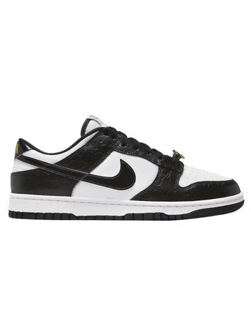 Dunk World Champions Low Top Sneakers Black White - NIKE - BALAAN 1