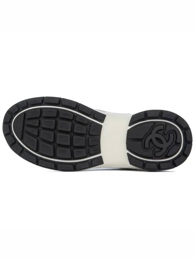 Fabric Laminated Low Top Sneakers Silver - CHANEL - BALAAN 5