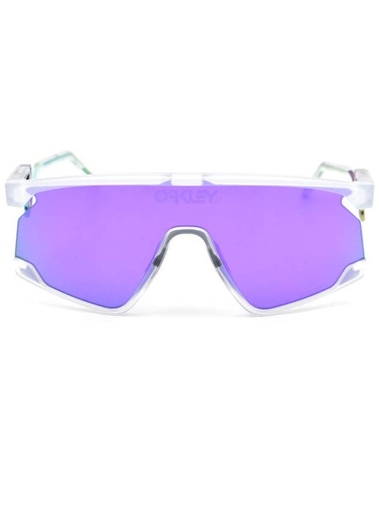 Eyewear BXTR Metal Sunglasses Prism Violet - OAKLEY - BALAAN 2