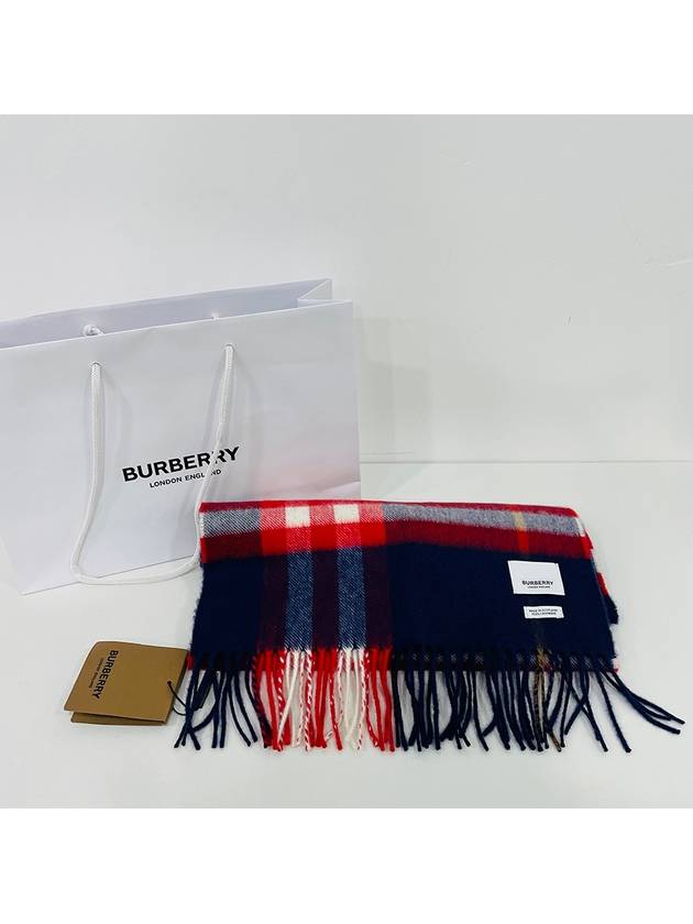 Classic Cashmere Scarf Navy Red - BURBERRY - BALAAN 8