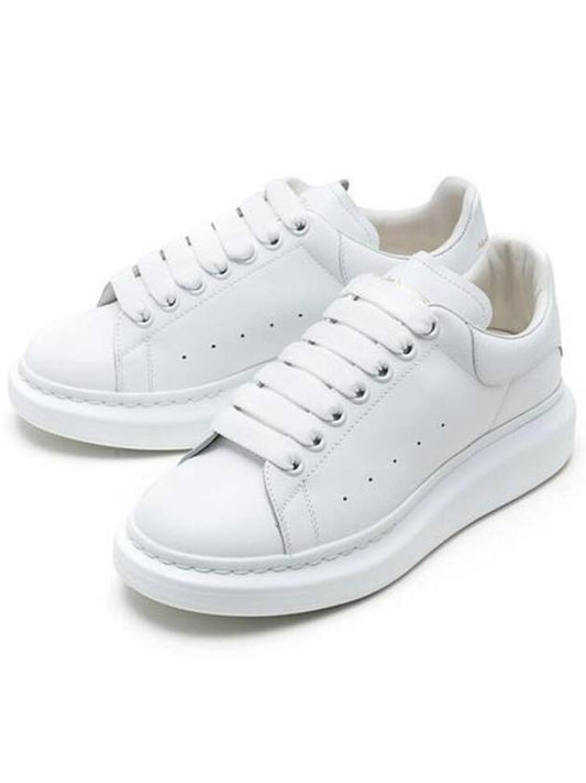 Oversized Leather Tab Low Top Sneakers White - ALEXANDER MCQUEEN - BALAAN 2