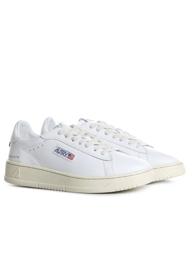 Dallas White Tab Leather Low Top Sneakers White - AUTRY - BALAAN 3