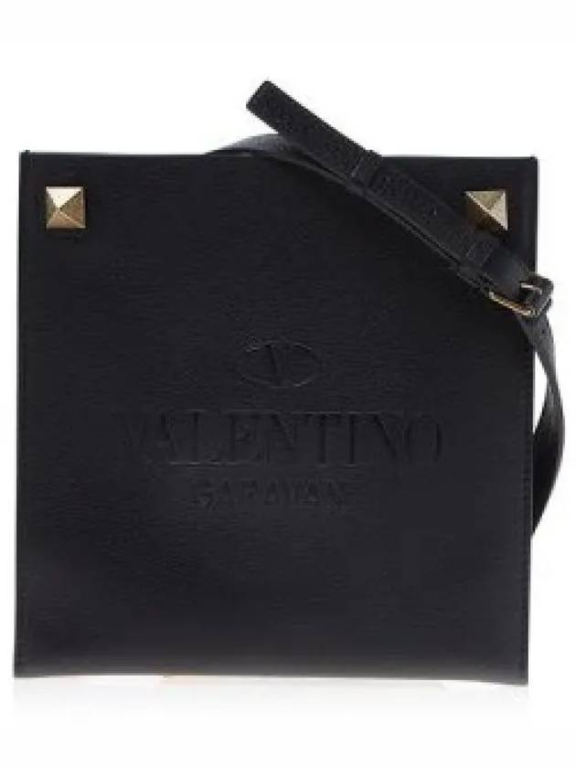 Rockstud Leather Cross Bag Black - VALENTINO - BALAAN 2