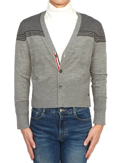 Jacquard Merino Jersey V-Neck Yoke Cardigan Light Grey - THOM BROWNE - BALAAN 2