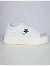 Star Leather Low Top Sneakers White - DIOR - BALAAN 3