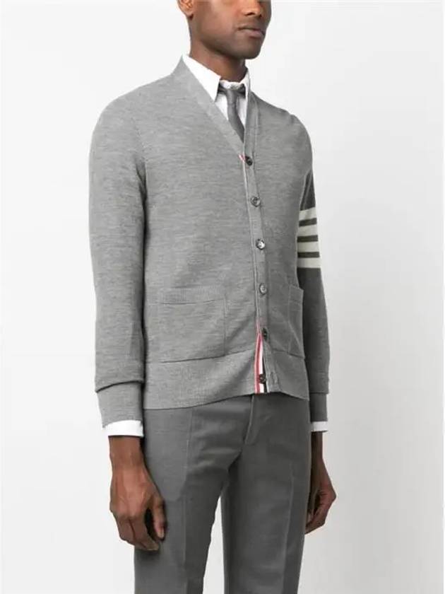 4-Bar Striped Waffle High V-Neck Cardigan Light Grey - THOM BROWNE - BALAAN 3