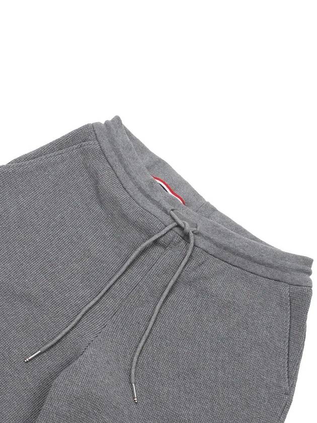 Men's Textured Cotton Shorts Grey - THOM BROWNE - BALAAN 5