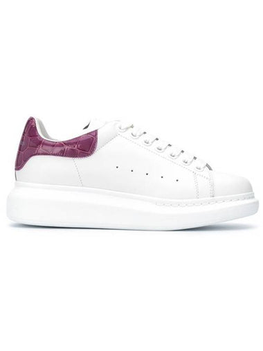 WoMen's Oversole Crocodile Low Top Sneakers White - ALEXANDER MCQUEEN - BALAAN 1