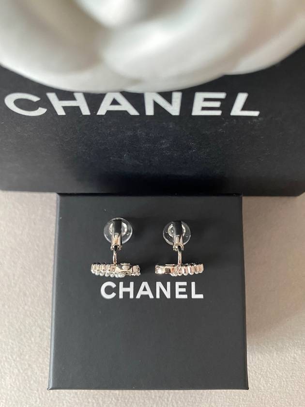 CC logo earrings pearl crystal clip type earrings silver ABD651 - CHANEL - BALAAN 8