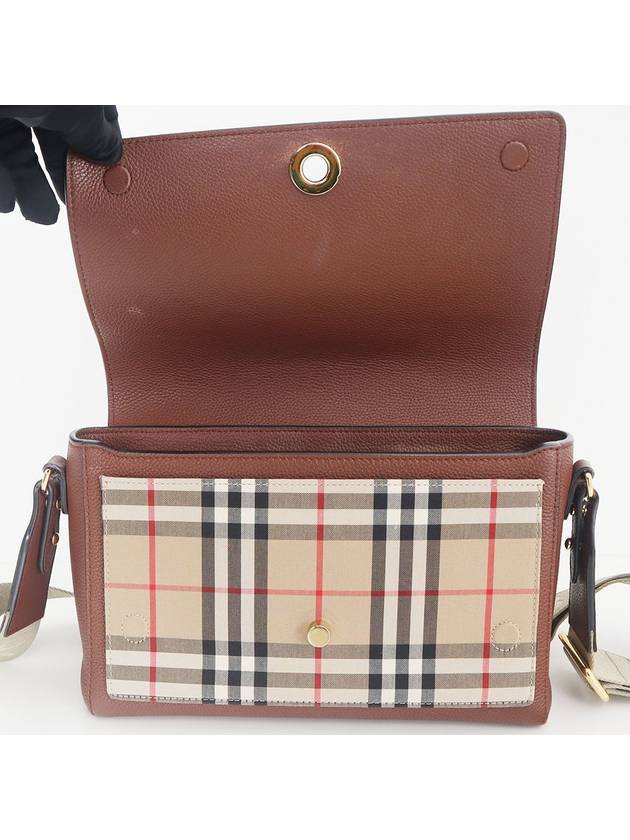 Vintage Check Leather Note Cross Bag 8021111 - BURBERRY - BALAAN 8