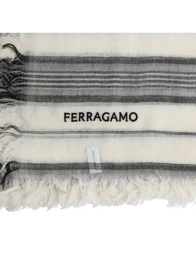 Ferragamo 52 0119 0776131 Men s Scarf - SALVATORE FERRAGAMO - BALAAN 4