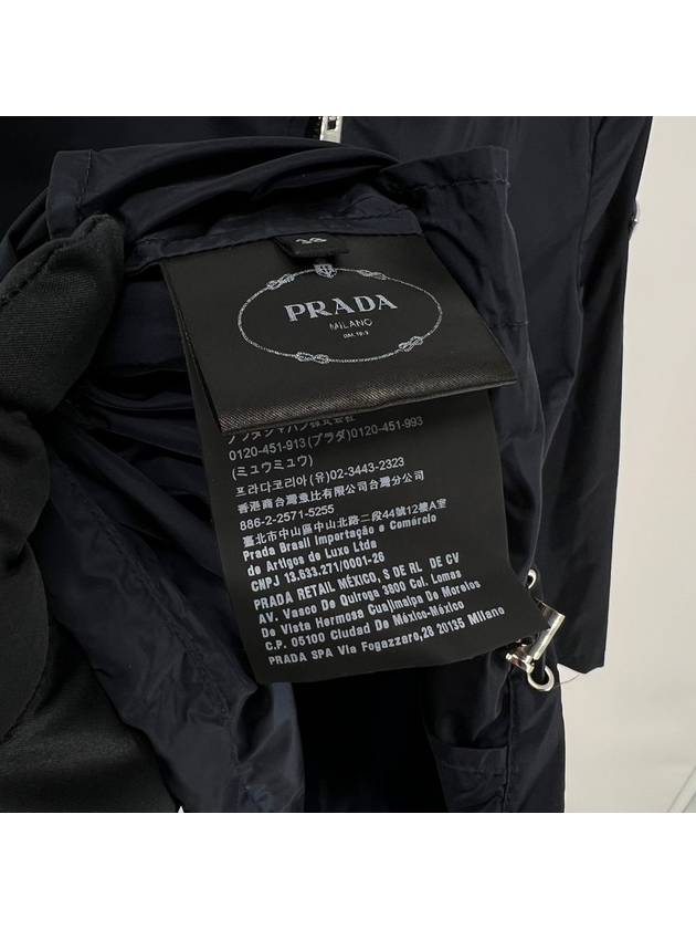 Triangle logo women s windbreaker jacket navy size 38 - PRADA - BALAAN 8