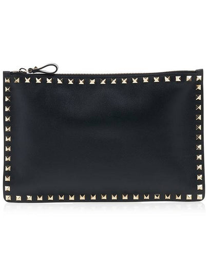 Rockstud Clutch Bag Black - VALENTINO - BALAAN 2