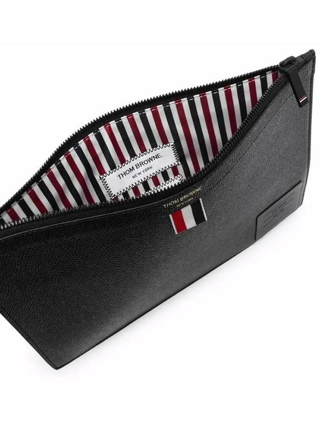 Black Diagonal Pebble Grain Leather Clutch Bag Black - THOM BROWNE - BALAAN 4