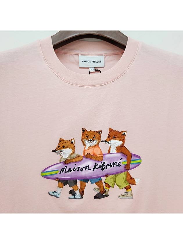 Surfing Foxes Short Sleeve T-shirt Milkshake - MAISON KITSUNE - BALAAN 4