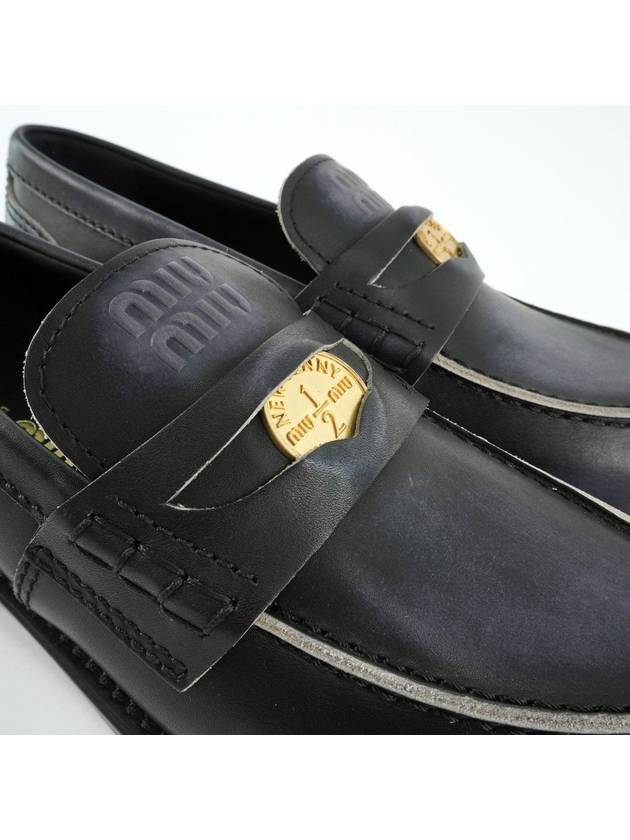 Vintage Effect Leather Penny Loafers Black - MIU MIU - BALAAN 6