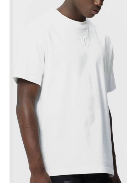 Embossed LV Short Sleeve T-Shirt White - LOUIS VUITTON - BALAAN 2