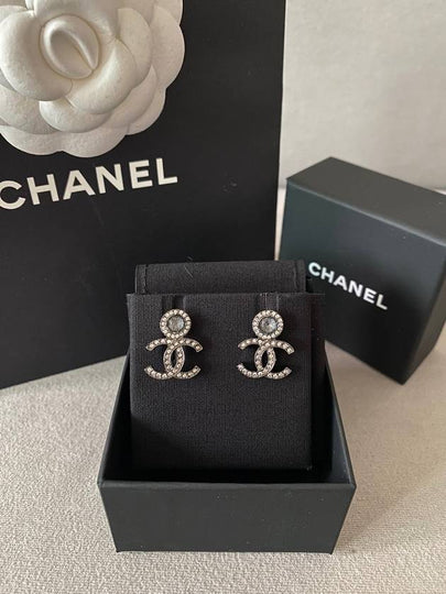 stud earrings metal strass ruthenium gray crystal - CHANEL - BALAAN 2