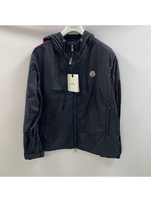 Logo Patch Hooded Jacket Windbreaker - MONCLER - BALAAN 1