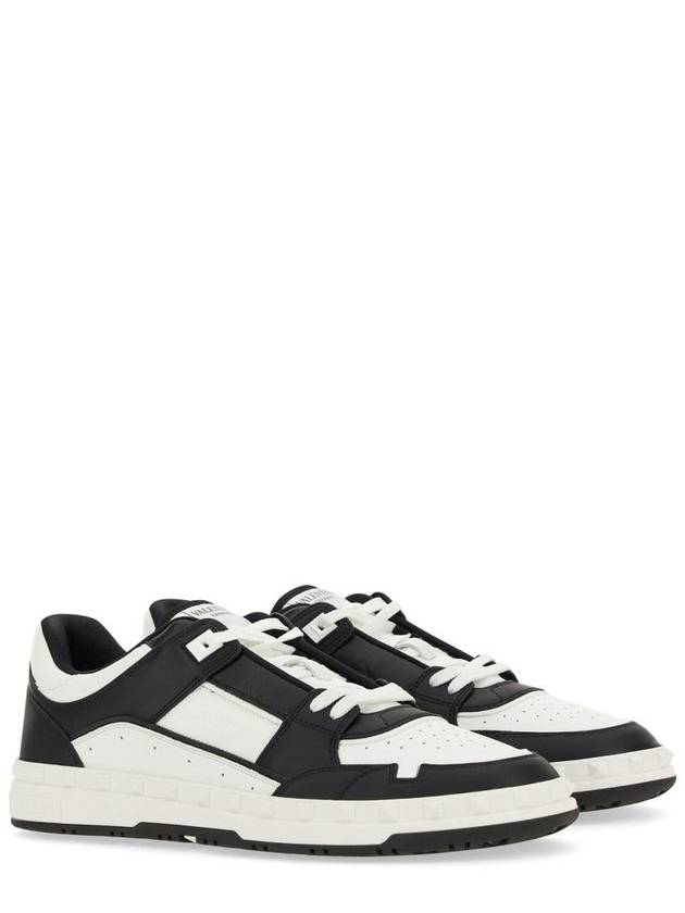 Freedots Calfskin Low Top Sneakers Black - VALENTINO - BALAAN 3