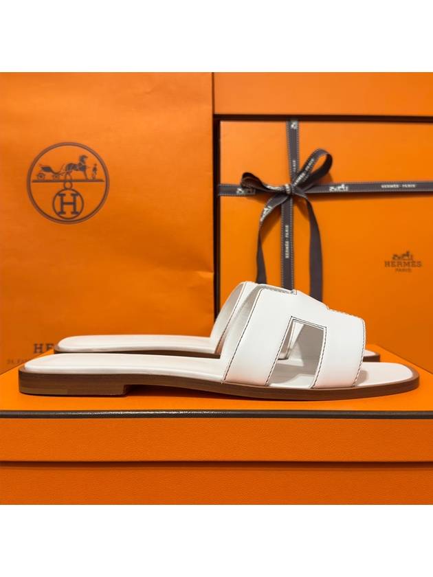 Women's Oran Sandals Calfskin Classic White - HERMES - BALAAN 2