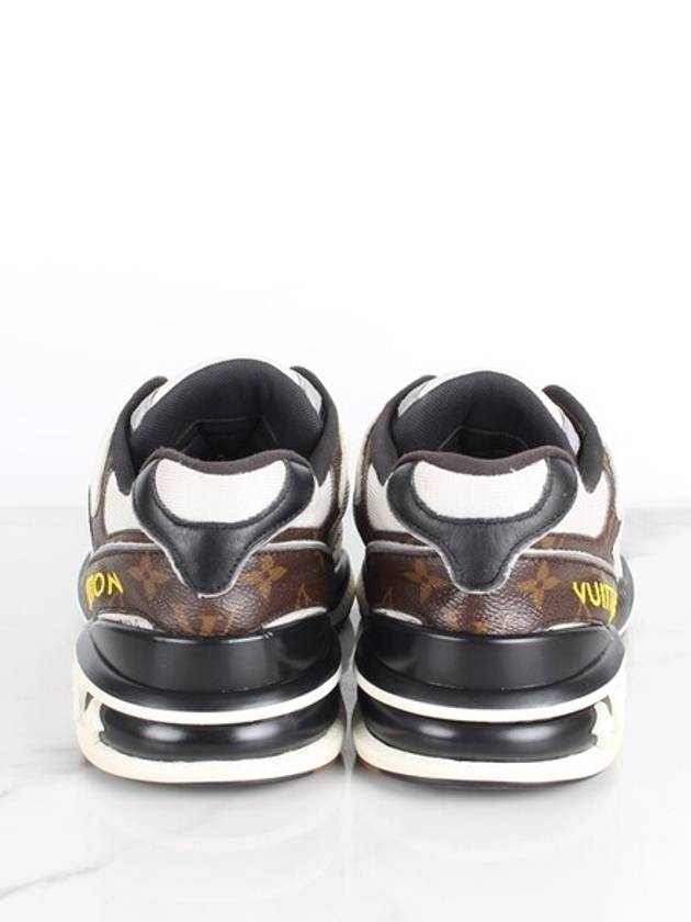 Monogram Trail Sneakers 7 5 265 - LOUIS VUITTON - BALAAN 4