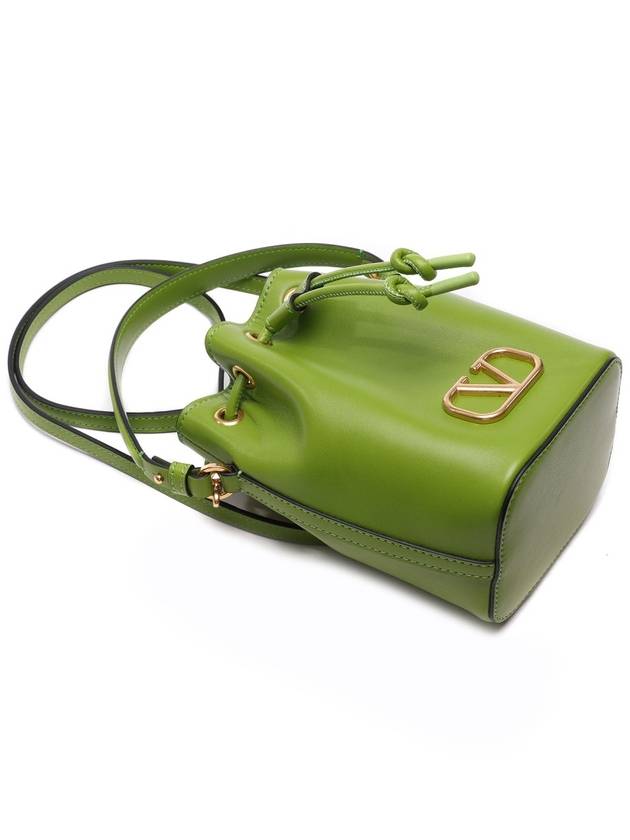 Women's V Logo Bucket Shoulder Bag - VALENTINO - BALAAN 5