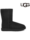 Classic Shorts 2 Winter Boots Black - UGG - BALAAN 2