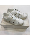 Men's Rockstud Untitled Low Top Sneakers White - VALENTINO - BALAAN.