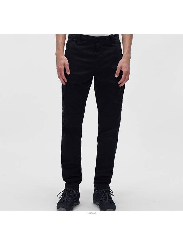 Men's Zipper Pocket Cargo Straight Pants Black - CP COMPANY - BALAAN.