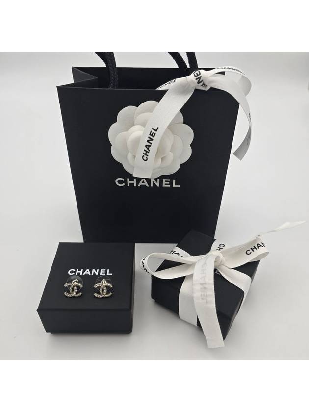 CC logo earrings ABD767B17147 NZ519 - CHANEL - BALAAN 6