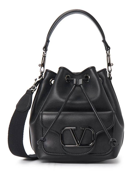 Women s Bucket Bag B0M94FWG 0NO - VALENTINO - BALAAN 1